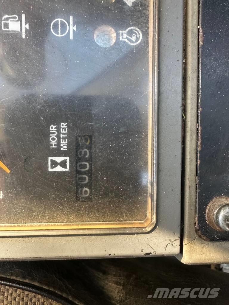 Kobelco K 904-II Excavadoras de cadenas