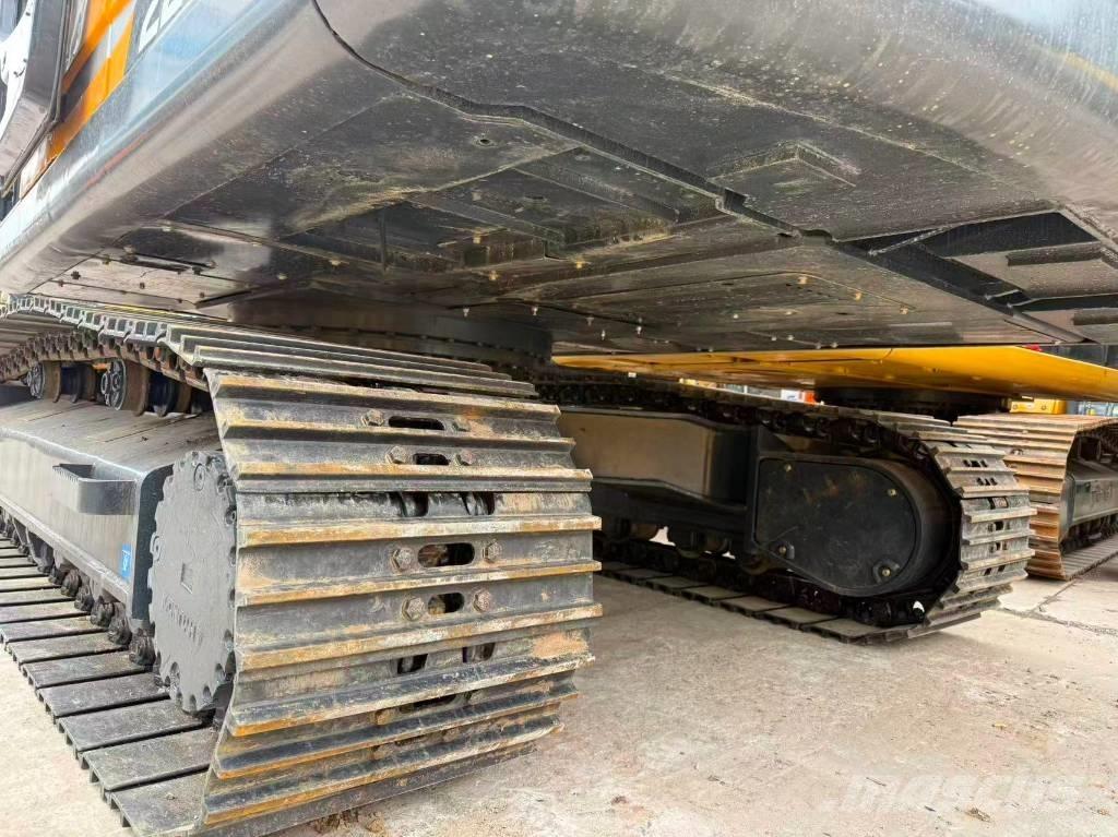 Hyundai R220LC-9S Excavadoras 7t - 12t