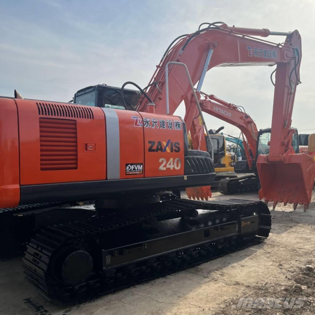 Hitachi ZX 240 Excavadoras de cadenas