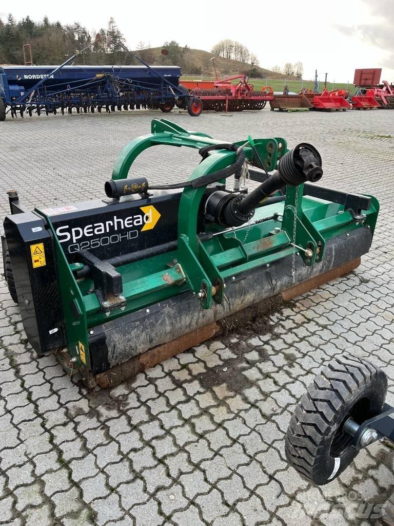 Spearhead Q 2500 HD Segadoras