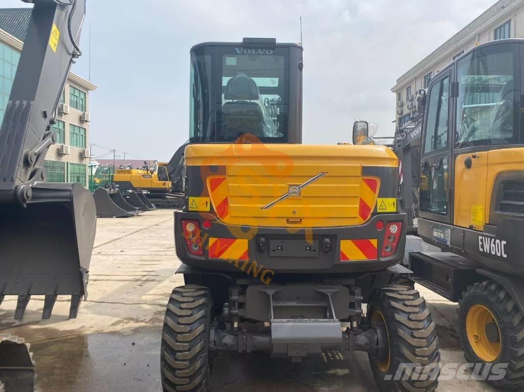 Volvo EW 60w vs Excavadoras de cadenas