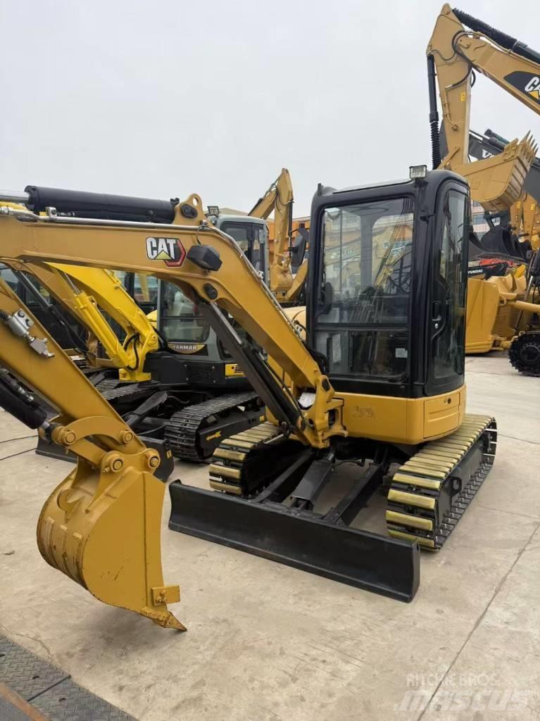 CAT 303.5 E Mini excavadoras < 7t
