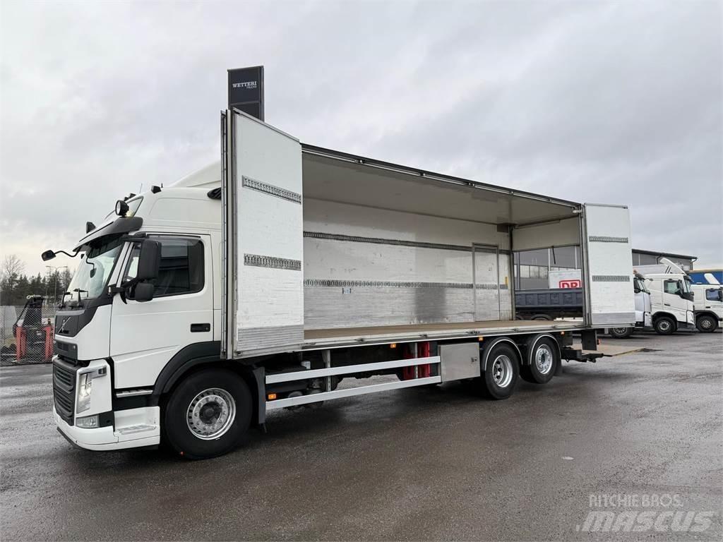 Volvo FM380 6x2 Camiones caja cerrada