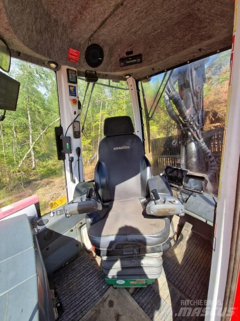 Komatsu 865 Autocargadoras