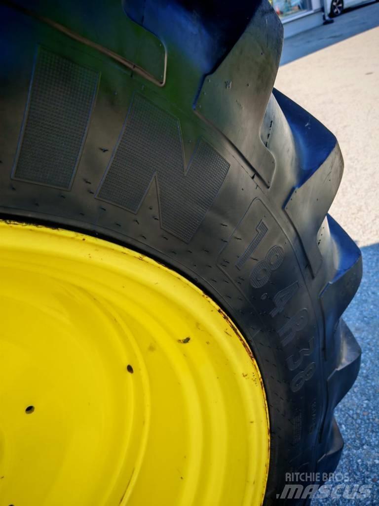 John Deere 6115 R Tractores