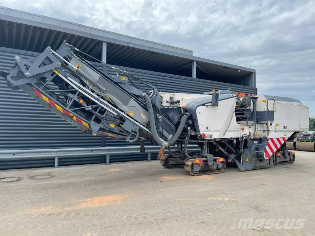 Wirtgen W 210 Máquinas moledoras de asfalto en frío