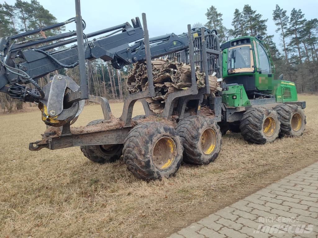 John Deere 1010 E Autocargadoras