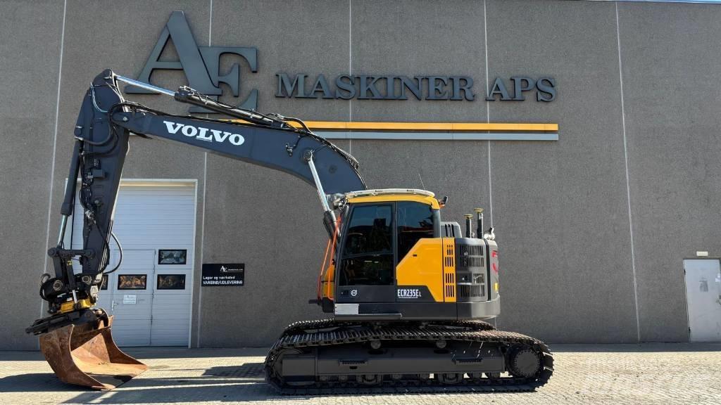 Volvo ECR 235 E Excavadoras de cadenas