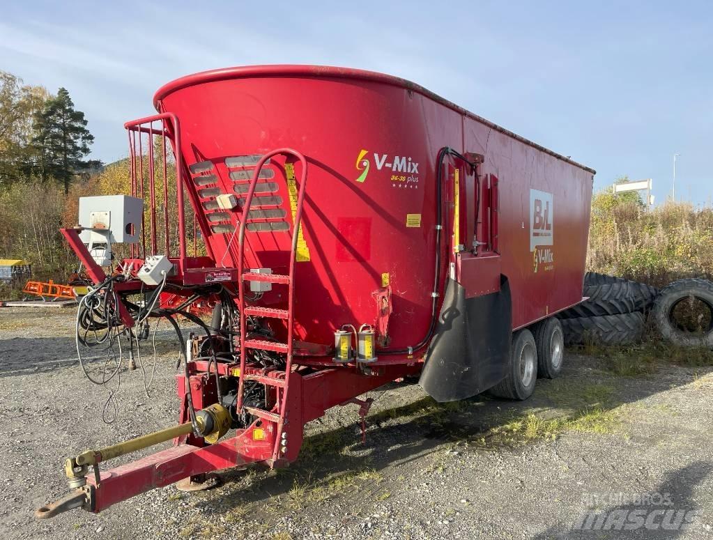 BvL V-Mix 36 3s Otros equipos usados para la recolección de forraje