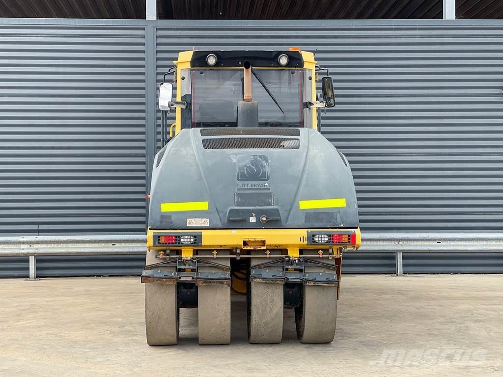 Bomag BW 25 RH Rodillos sobre neumáticos