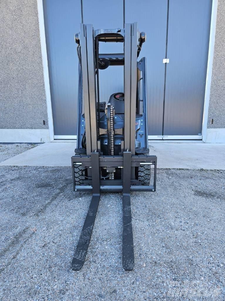 Linde E30-01 Carretillas de horquilla eléctrica