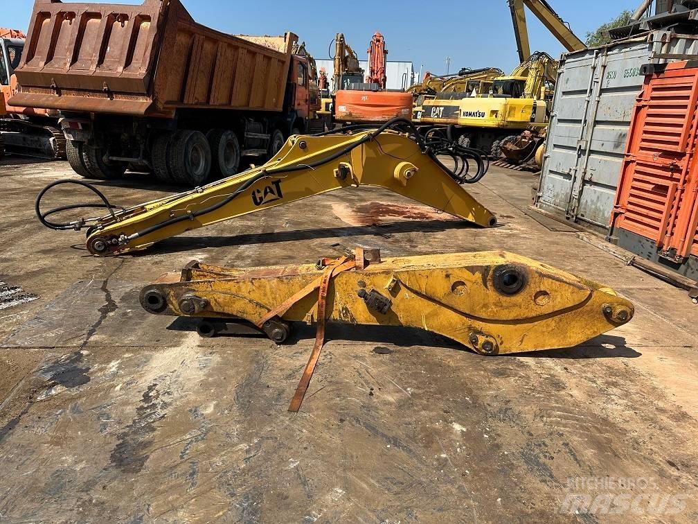 CAT 214 B FT boom Excavadoras de ruedas