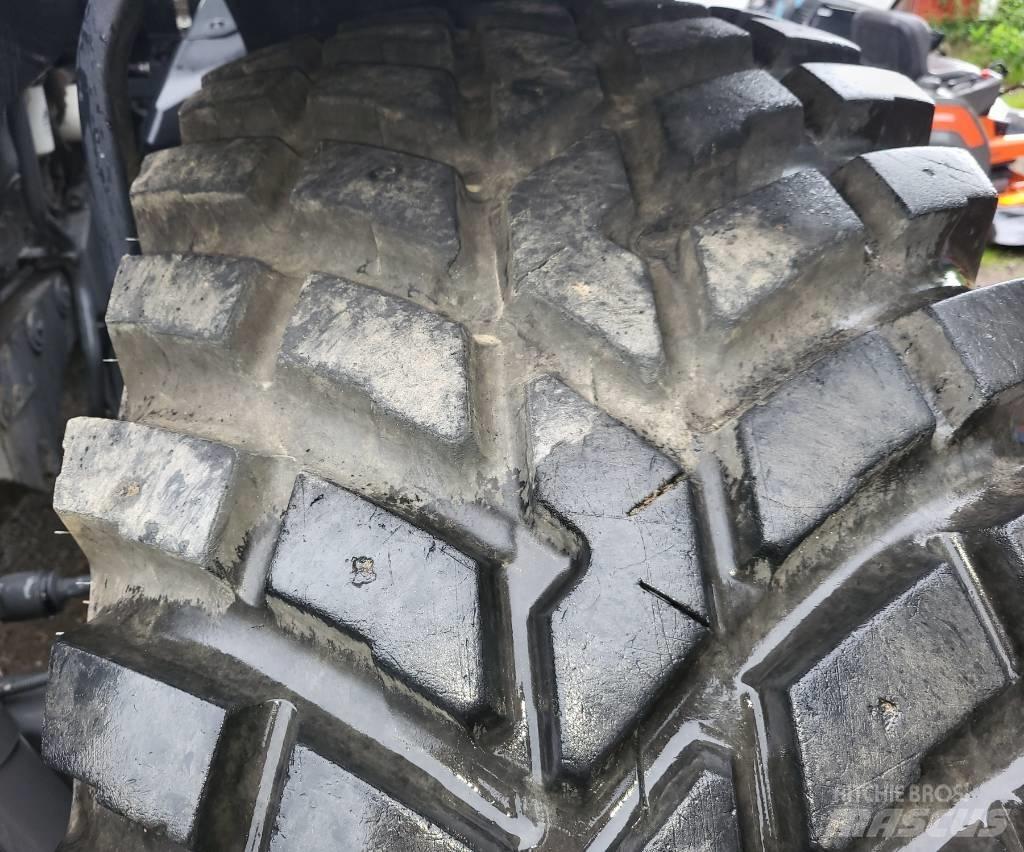 Valtra T 235 D Tractores
