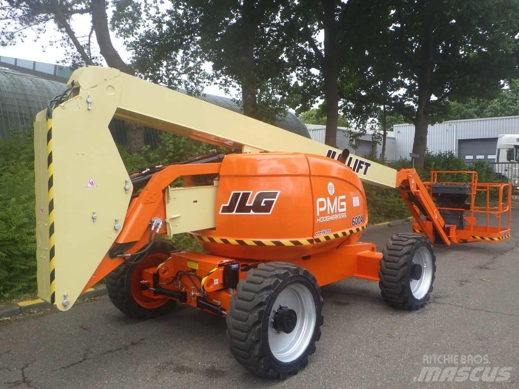 JLG 600AJ Plataforma de trabajo articulada