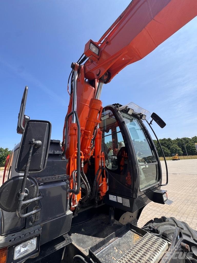 Hitachi 140W Excavadoras de ruedas