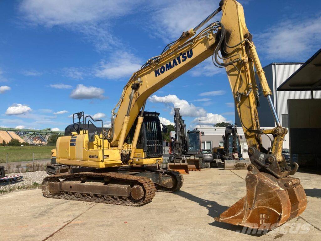 Komatsu PC210LC-11 Excavadoras de cadenas