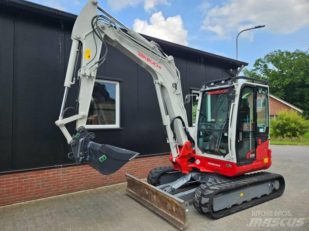 Takeuchi TB 260 Mini excavadoras < 7t
