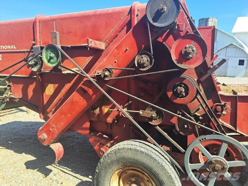 International 82 Cabezales de cosechadoras combinadas