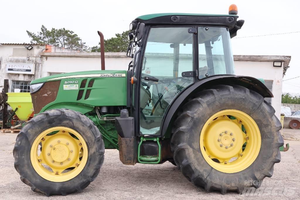 John Deere 5090 G Tractores