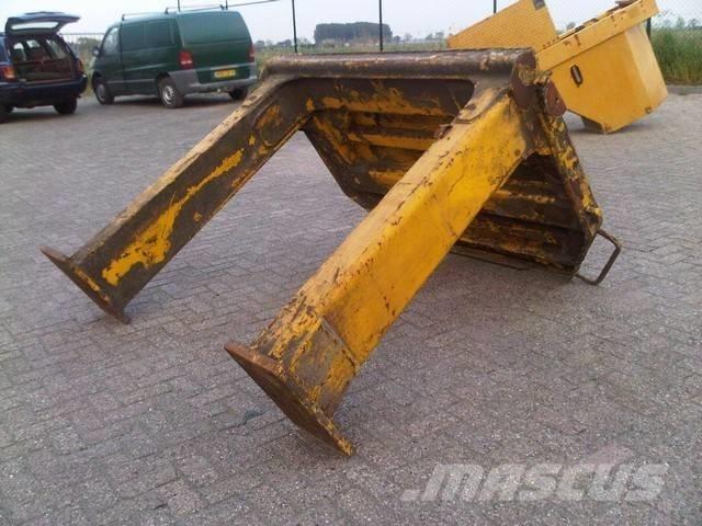CAT 990 II Chasis y suspención