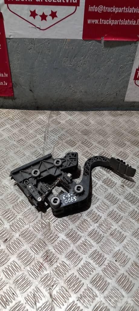 Scania R 480   1753411 Cabinas e interior