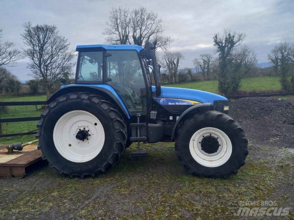 New Holland TM 165 Tractores