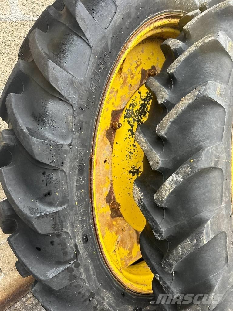 Alliance 230/95R44 Neumáticos, ruedas y llantas
