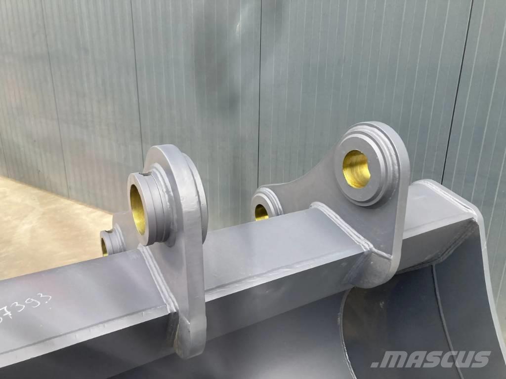 Hitachi ZX300 Cucharones