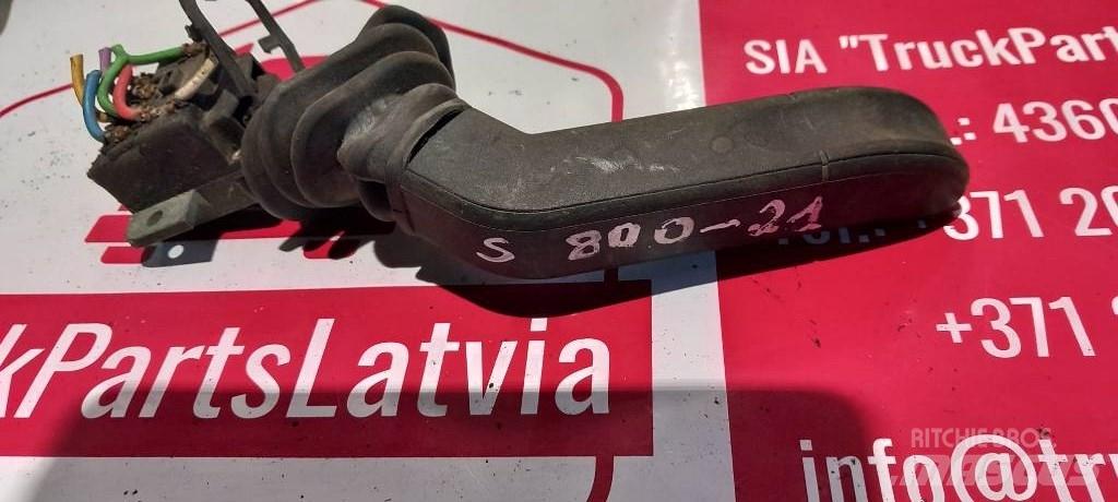 Scania R 420.  1372985 Cabinas e interior