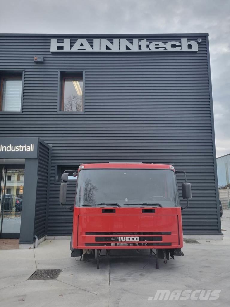 Iveco Eurotech Cabinas e interior