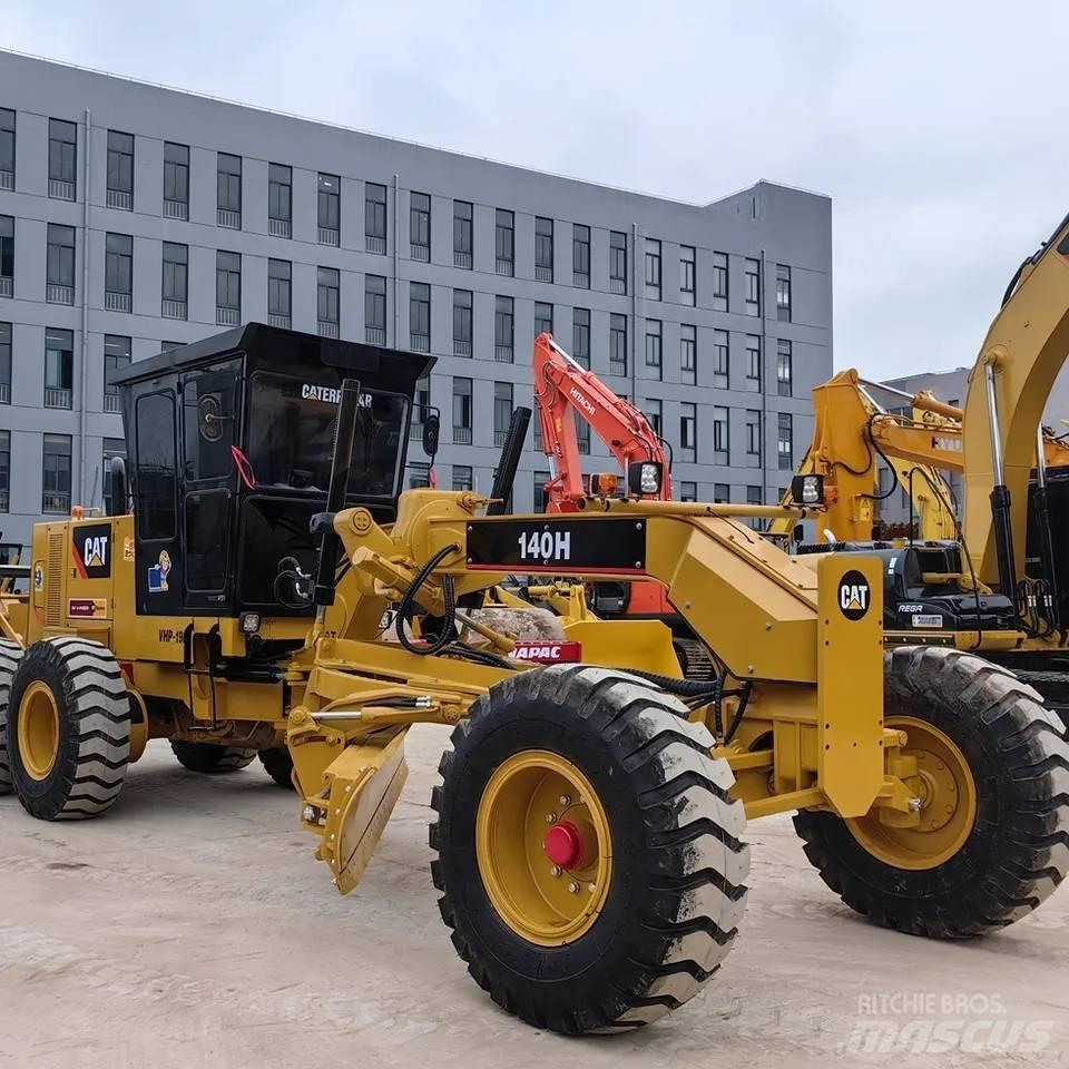 CAT 140H Motoniveladoras