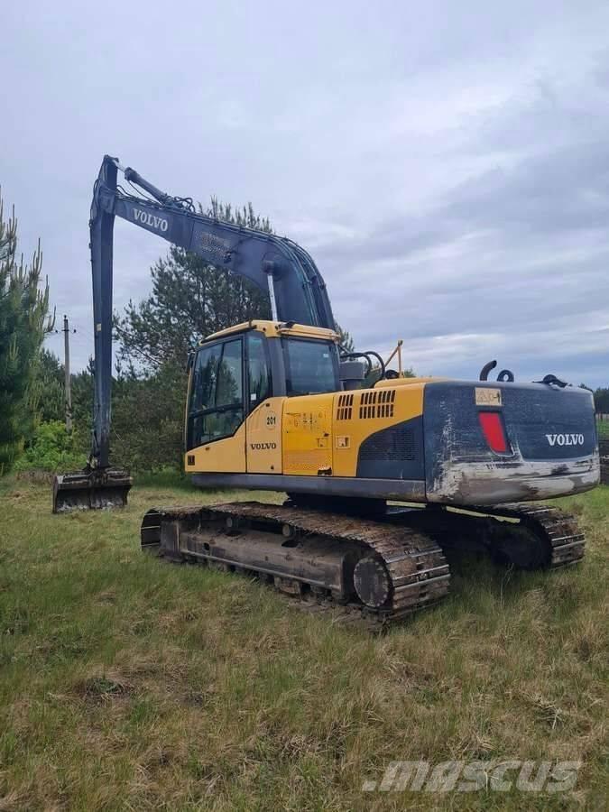 Volvo EC 210 C L Excavadoras de largo alcance