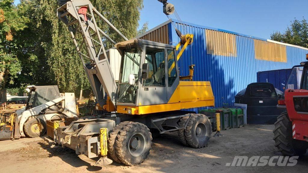 Sennebogen S612M Grúas autopropulsadas