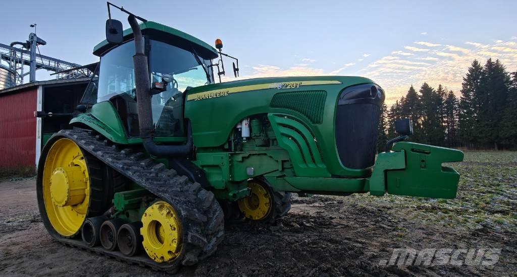 John Deere 8220 T Tractores