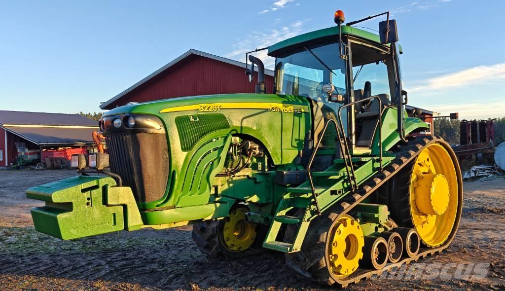 John Deere 8220 T Tractores