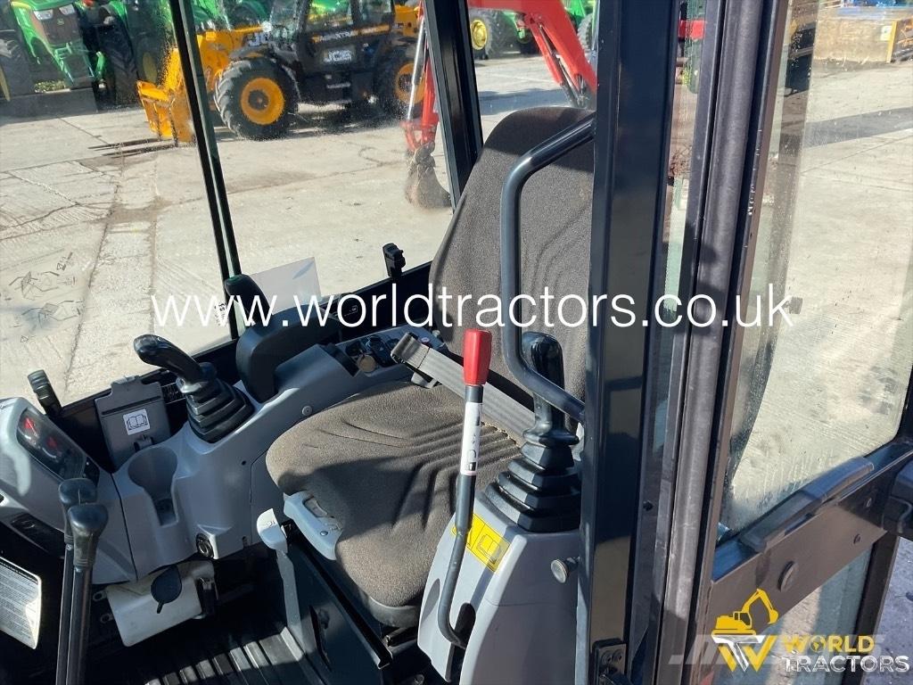 Kubota U 27-4 Mini excavadoras < 7t