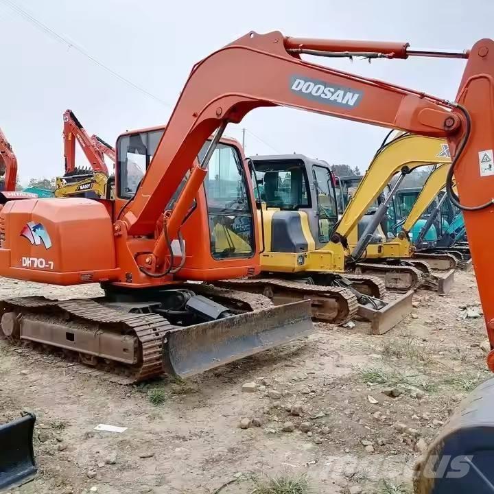 Doosan DH 70-7 Excavadoras de cadenas