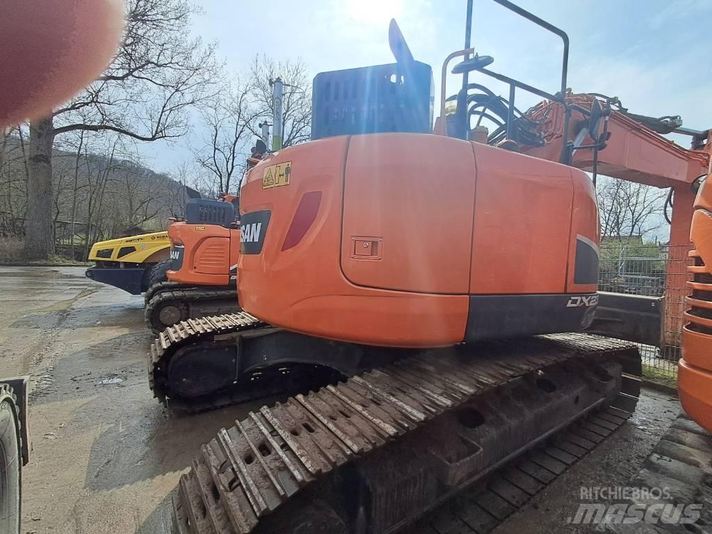 Doosan DX 235 LCR-5 Excavadoras de cadenas