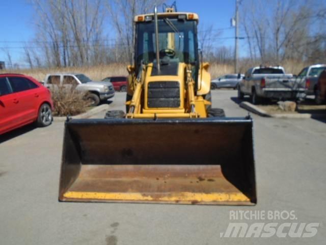 New Holland 575 E Retrocargadoras