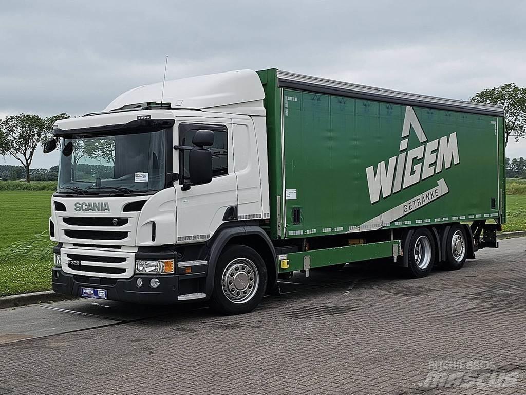 Scania P320 Camión con caja abierta