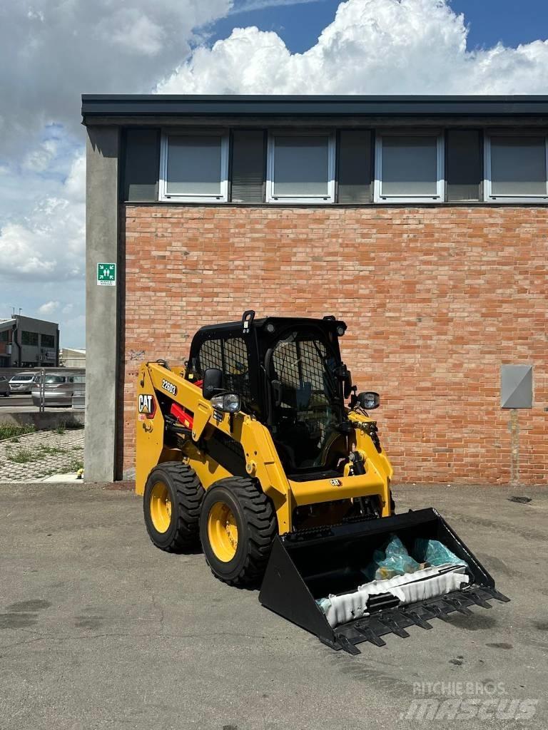 CAT 226D3 Minicargadoras