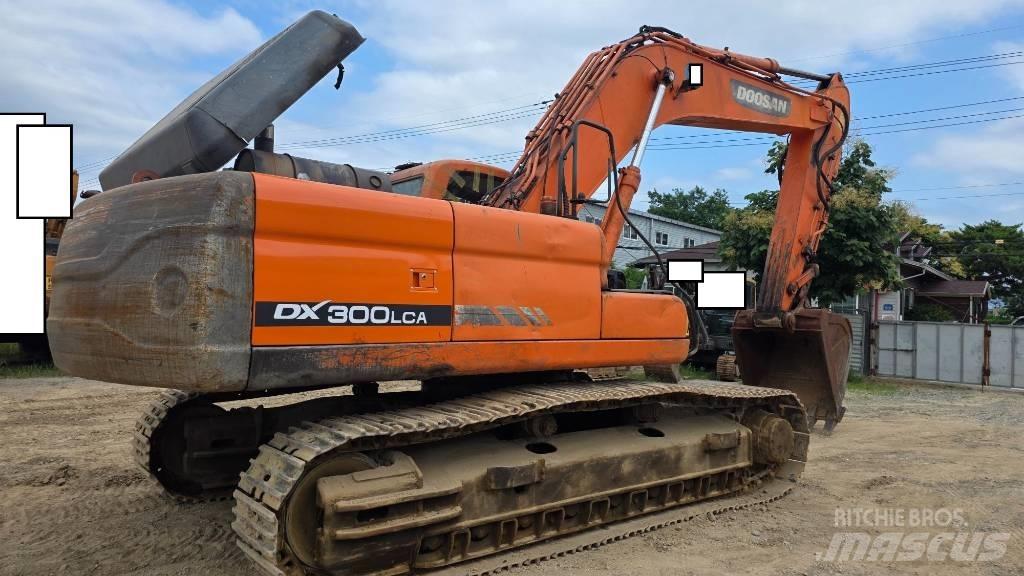 Doosan DX 300 LCA Excavadoras de cadenas