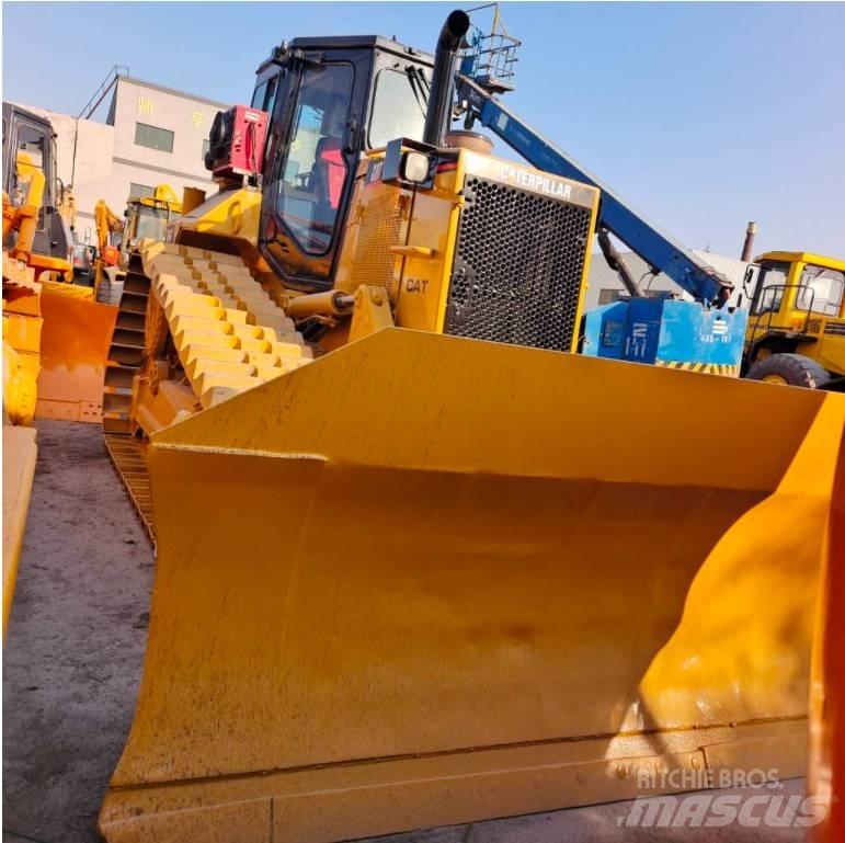 CAT D 6 R Buldozer sobre oruga