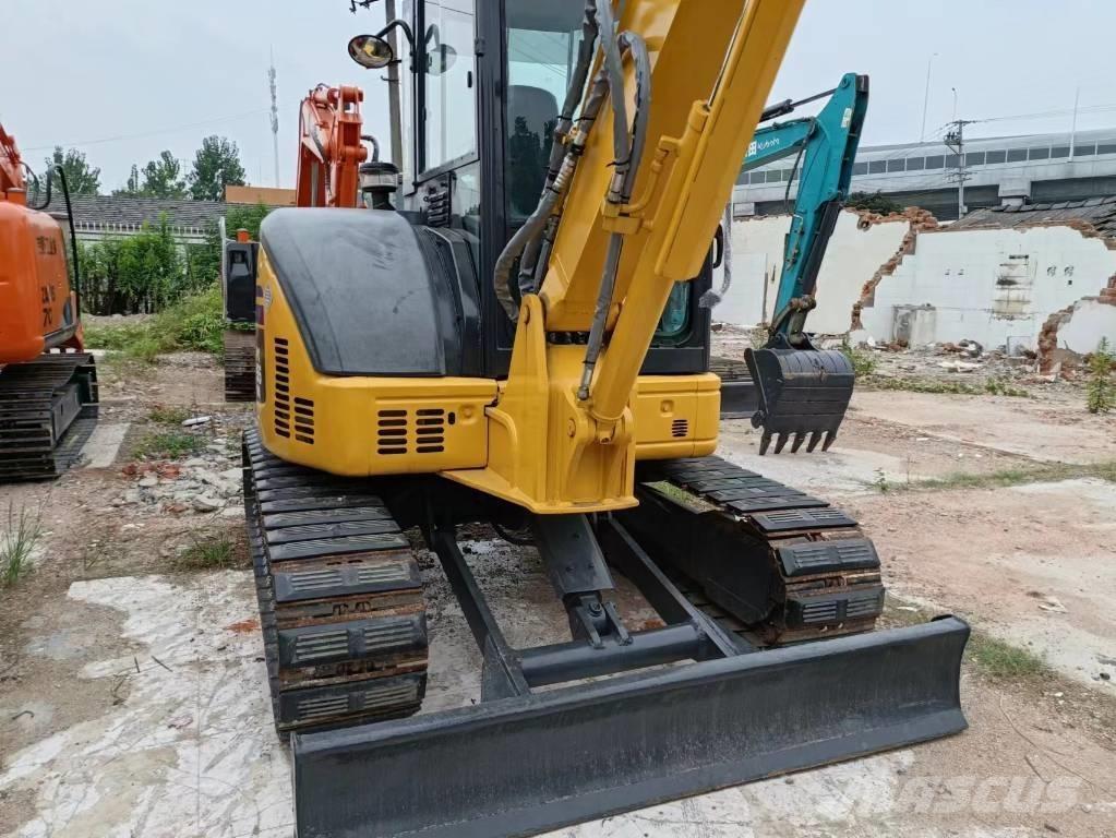 Komatsu PC 55 MR Excavadoras de cadenas