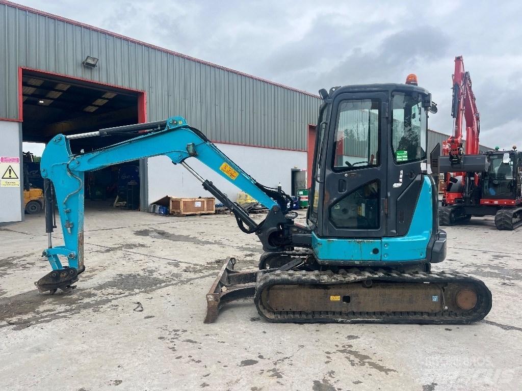 Airman AX 48 U-6 A Mini excavadoras < 7t
