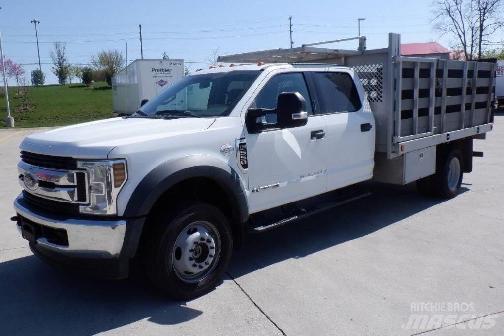 Ford F 550 XLT SD Camiones plataforma