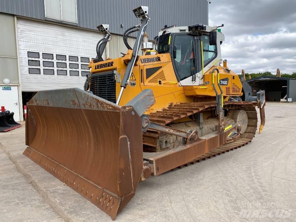 Liebherr PR 746 Buldozer sobre oruga