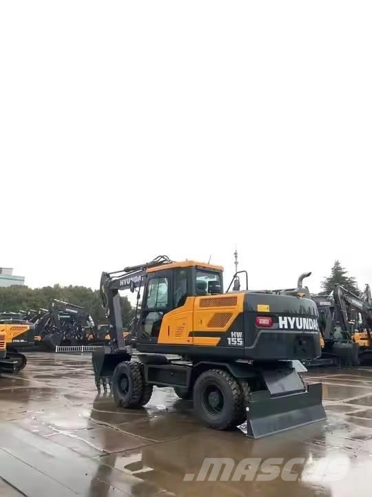 Hyundai HW 155 Excavadoras de cadenas