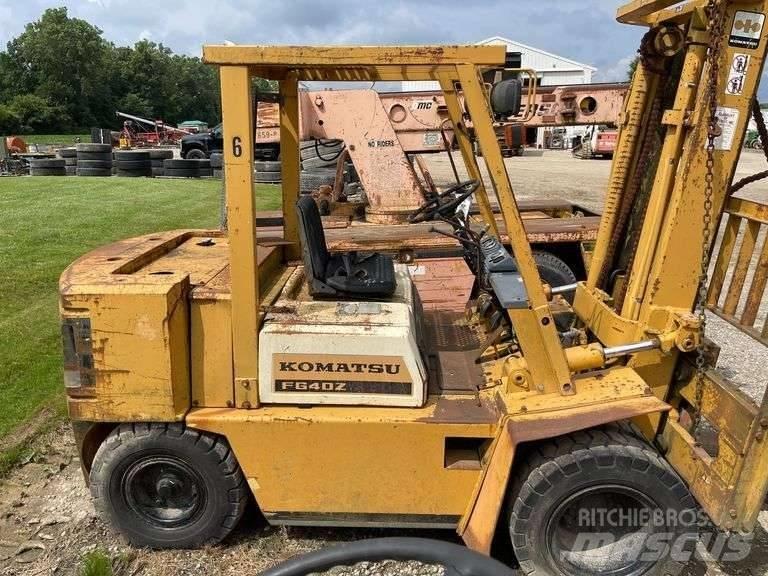 Komatsu FG 40ZT-4 Otras carretillas elevadoras