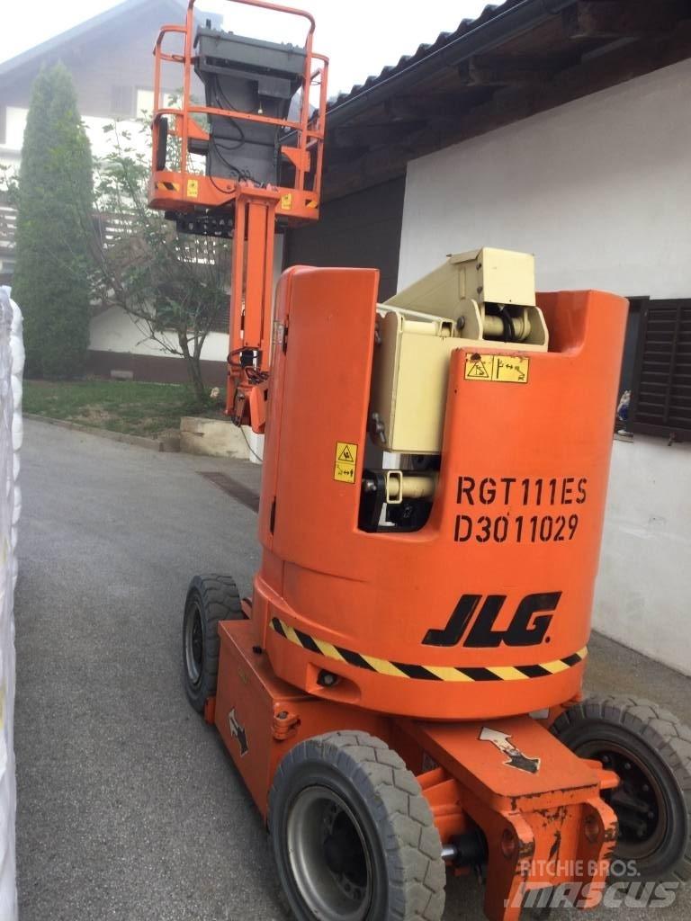 JLG E 300 AJP Plataforma de trabajo articulada